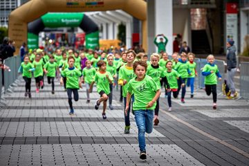 Mainova Frankfurt Marathon Hotels Struwwelpeterlauf Start 1DX 3038 17043