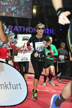 Mainova Frankfurt Marathon_Marathon-News_Helga Miketta_ 7001