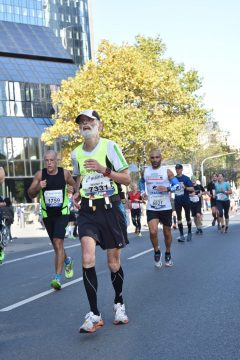 Mainova Frankfurt Marathon_Marathon-News_Walter K. Johnen 2_ 6939