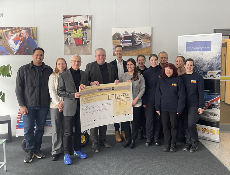 Mainova Frankfurt Marathon 2026 MFM Spendenübergabe 2026 03